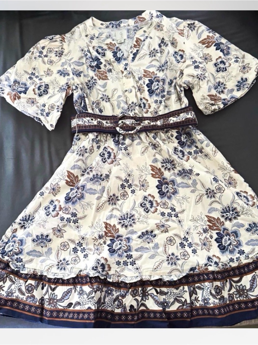 NEW W/O TAGS Joie Cream Dress with Blue & Brown Floral Print and Belt